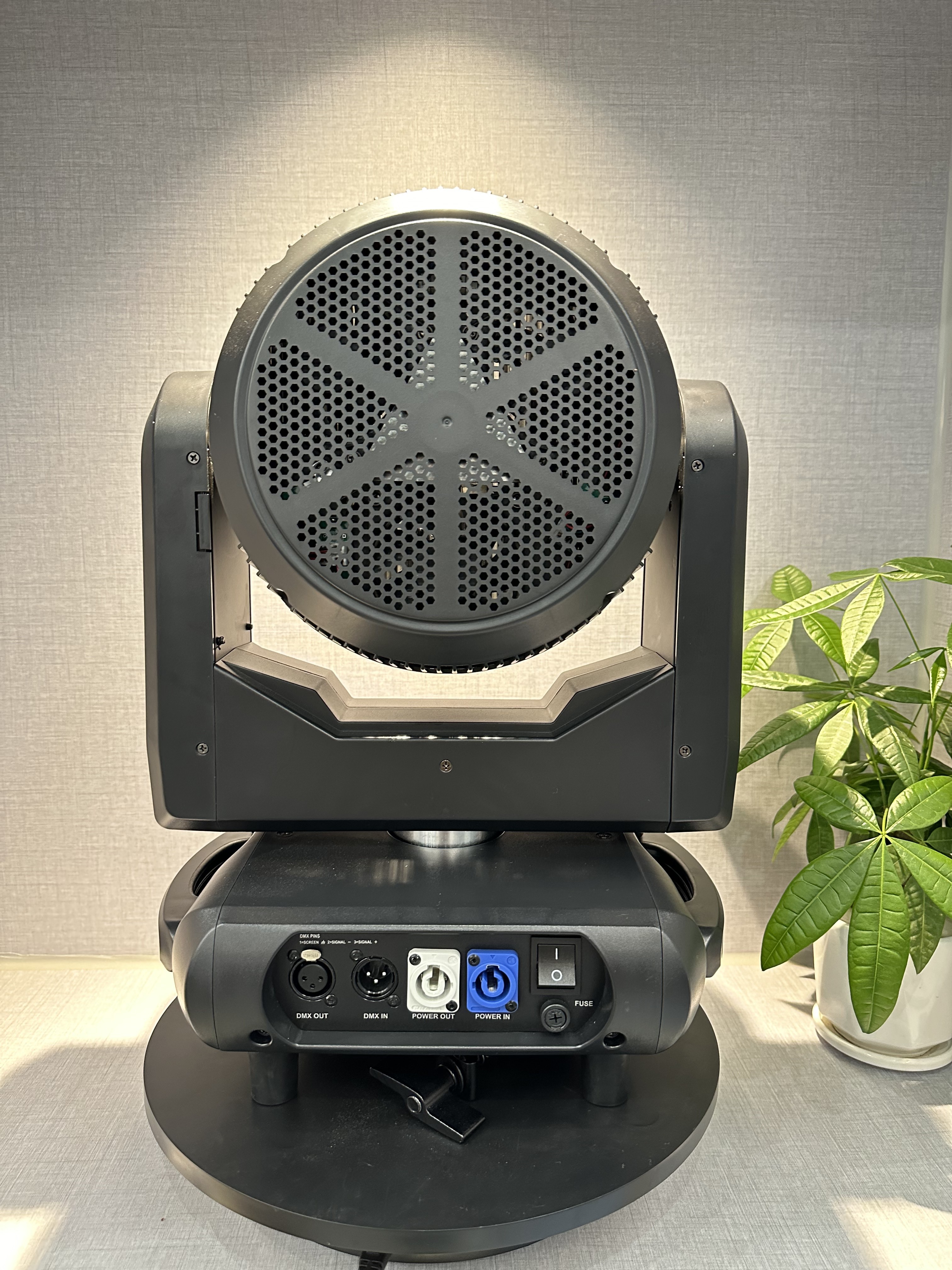 Led Wash Zoom Mini 19*40w Bee Eye K15 Rgbwa Moving Head Lights Stage Lights