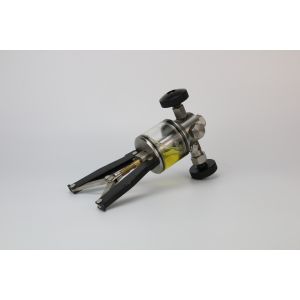 Y039 Hand-Held Pneumatic Pressure Pump Portable and Versatile Solution for