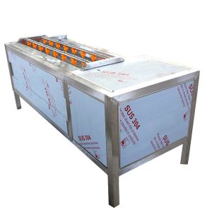 China Stainless Steel Cassava 1500kg/H Potato Washer And Peeler Machine on sale