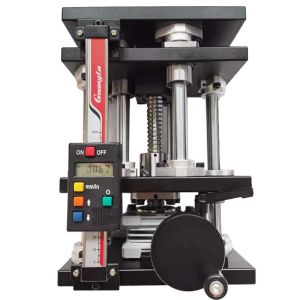 10mm Travel Manual Lab Jack Smooth Adjustment With Digital Ruler