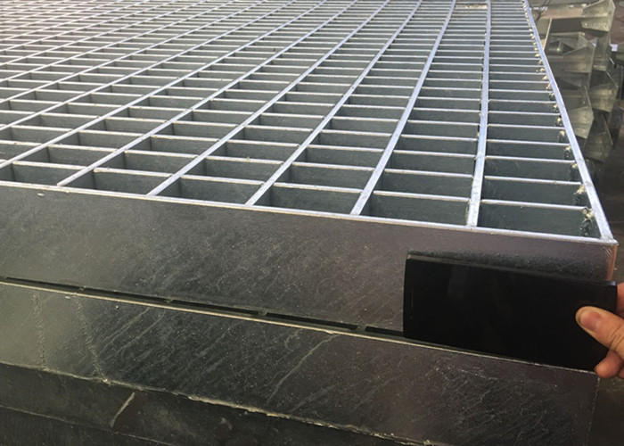 30x5mm Metal Grids Galvanized Plain Steel Floor Grating For Trailer Floor