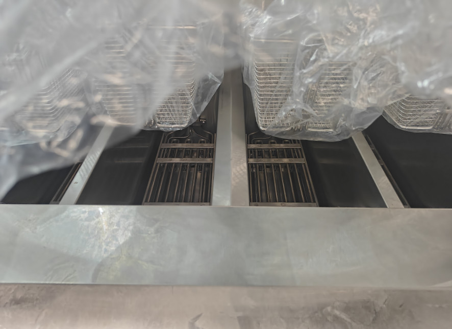 Professional Digital Computer Panel 4 Tank 4 Baskets 28KW 304SUS Electric Chips Open Fryer
