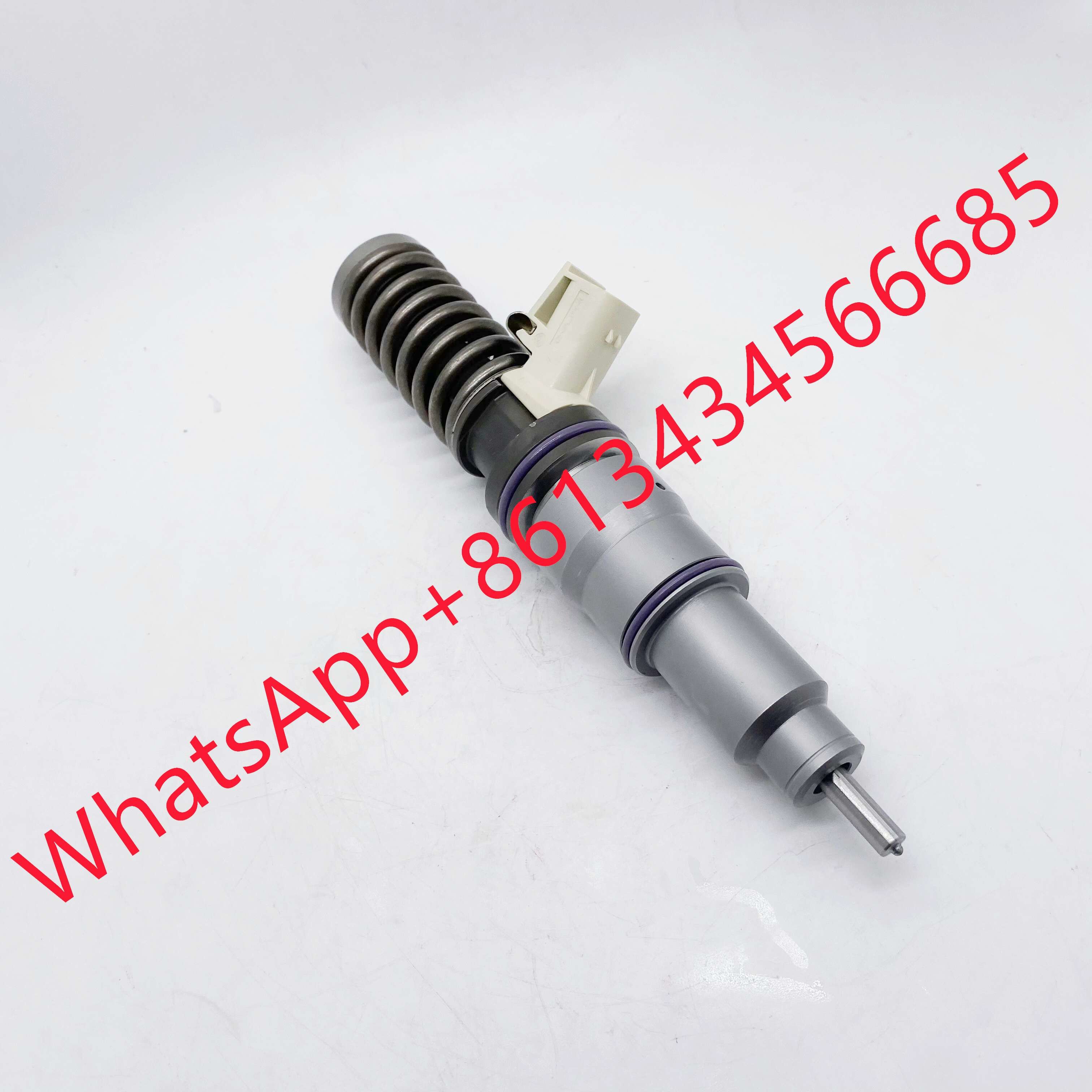 New Diesel Fuel Injector 21586282 BEBE4D38001 21586282 For VOLVO PENTA MD11