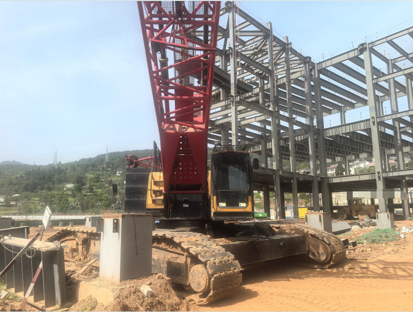 150Ton SCC150A Lattice Boom Crane Safe Operation and Energy Efficiency for 80t Maximum Lifting Weight