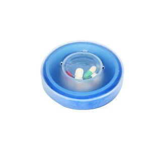 open and closed plastic pill holder,spices, easy open one case pill holder,