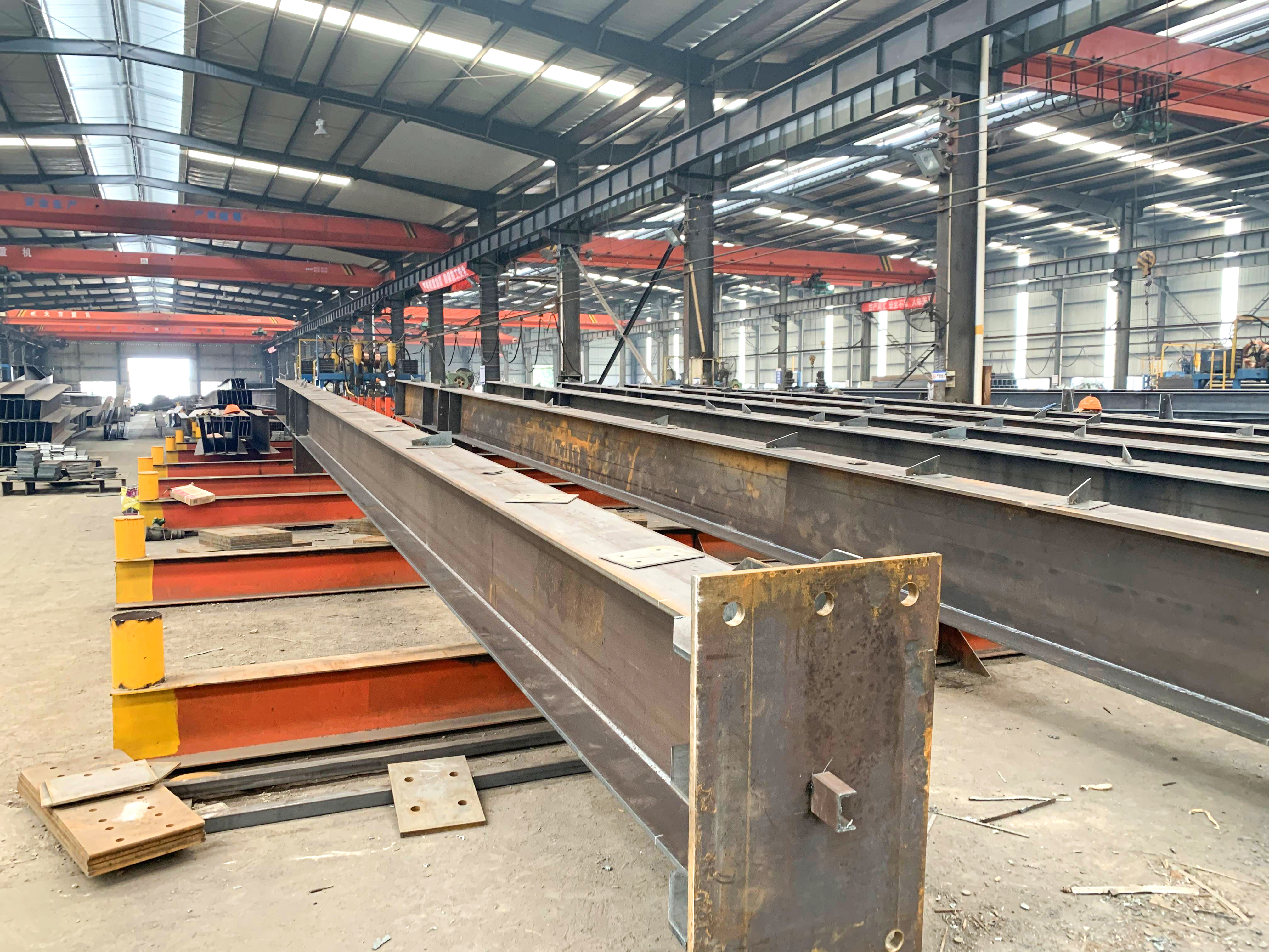 Heavy Duty Prefabricated Industrial Steel Warehouse Building Workshops Q235/Q235B/Q355/Q355B