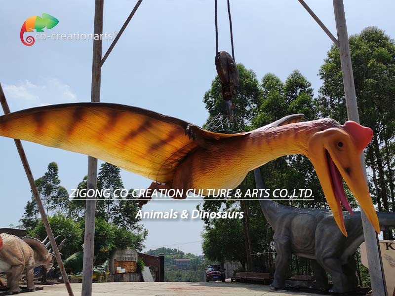 Water Resistant Pterosaur Life Size Animatronic Dinosaurs 1.8m Width