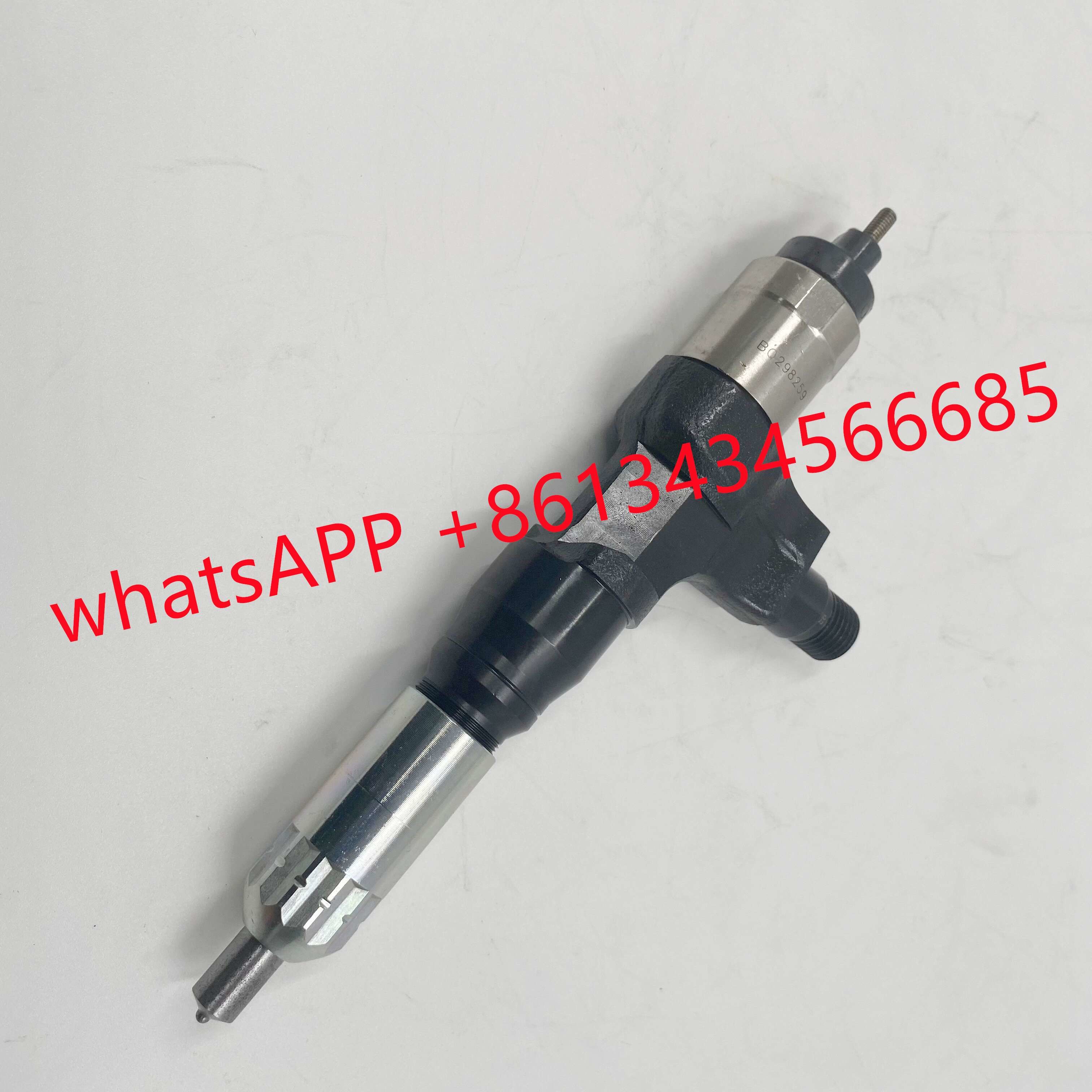 High Quality Diesel Fuel Injector 095000-6353 Common Rail Injector 23670-E0050 With Nozzle DLLA155P848 For HINO J05-TG