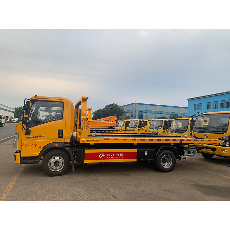 SINOTRUK HOWO 8x4 4x2 Traffic Tow EURO 5 Road Wrecker Truck