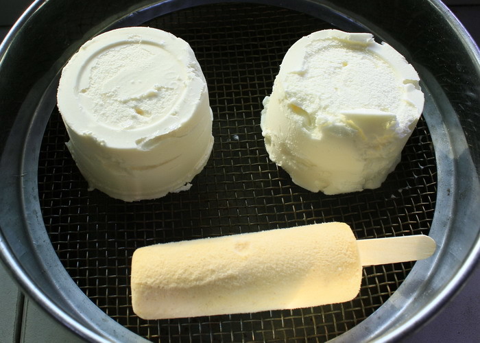 Off White Waxy Beads Ice Cream Emulsifiers E471 Mono And Diglycerides GMS5510