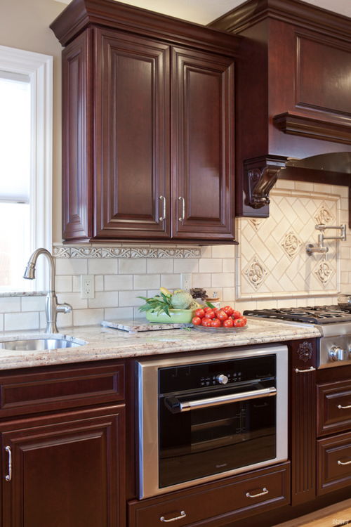 Self Assemble Wood Kitchen Furniture Waterproof Cupboard with Faucet Accessories