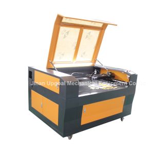 Batch Precision Fabric Embroidery logo Co2 Laser Cutting Machine with CCD Camera