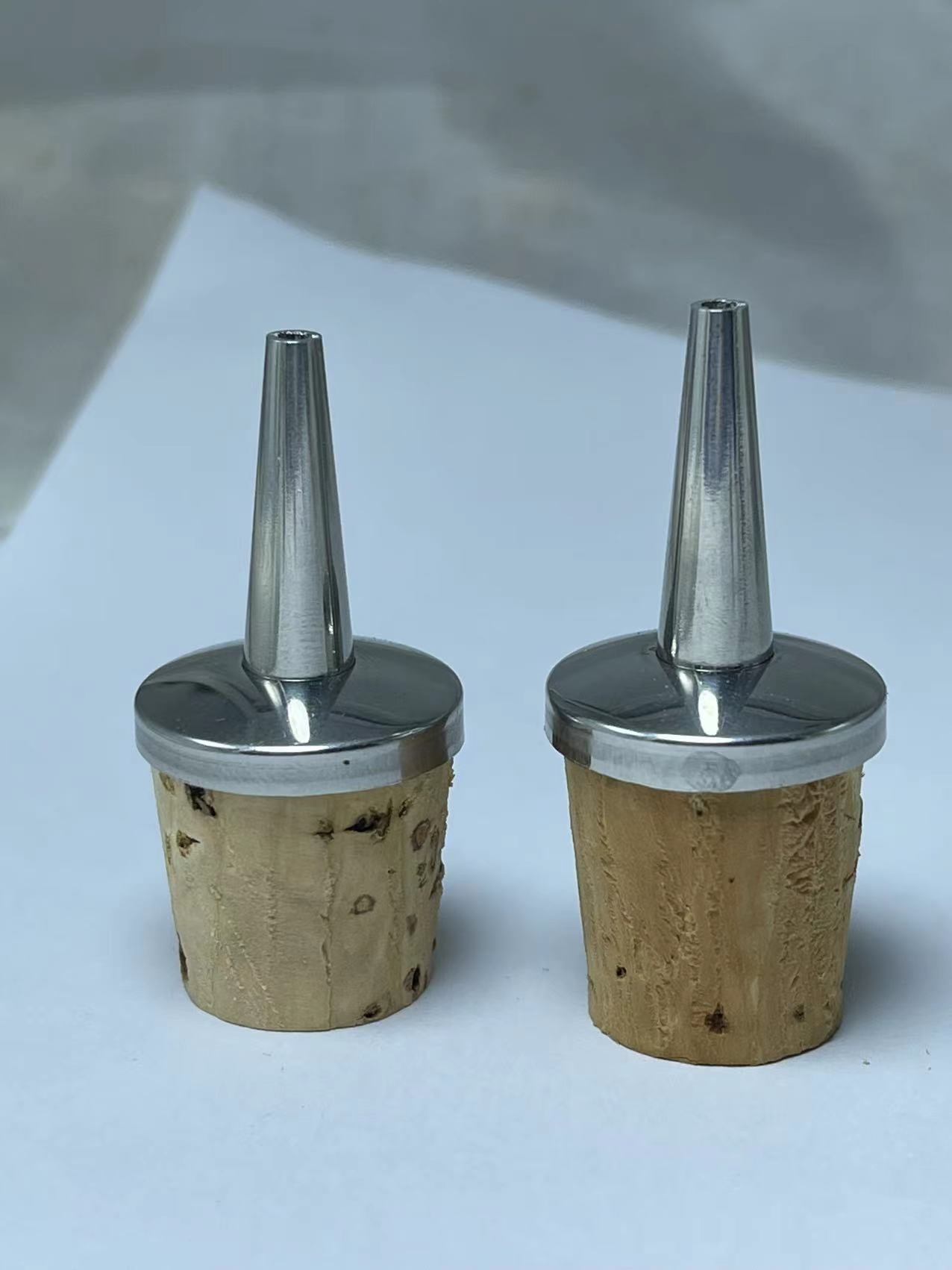 Factory Wholesale Stainless Steel Dasher Top with Cork/TPE Stopper for 20mm Ceramic/Glass Bottle
