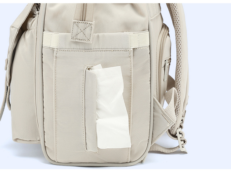 Thermal Insulation Nylon Travel Changing Bag With USB Charging Port 35L