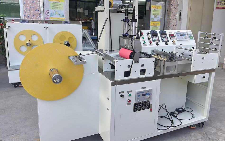 High-Speed 50-100m/Min Hook And Loop Slitting Machine With Reliable Performance