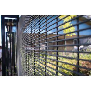 Farm Anticlimb Fencing And Gate With 358 Welded Mesh Panel