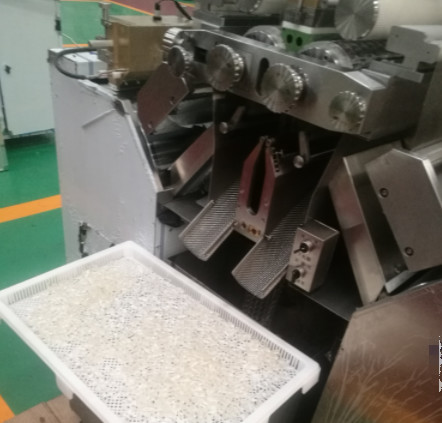 Pharmaceutical Manufacturing Soft Gelatin Encapsulation Machine 5000cph-200000cph