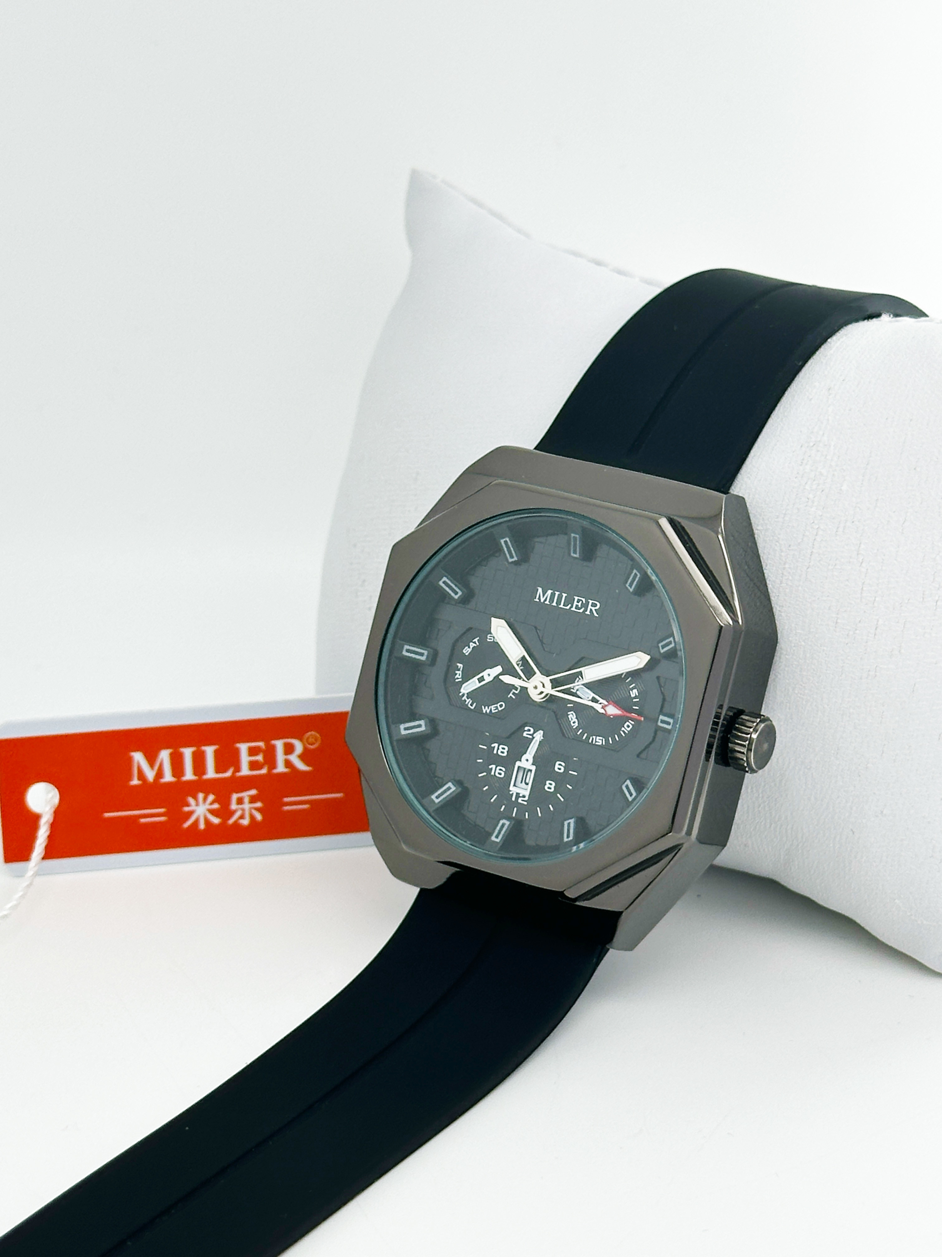 Ml 1006 Women/Men Three Eye Six Needle Waterproof Silicone Strap Quartz Watch