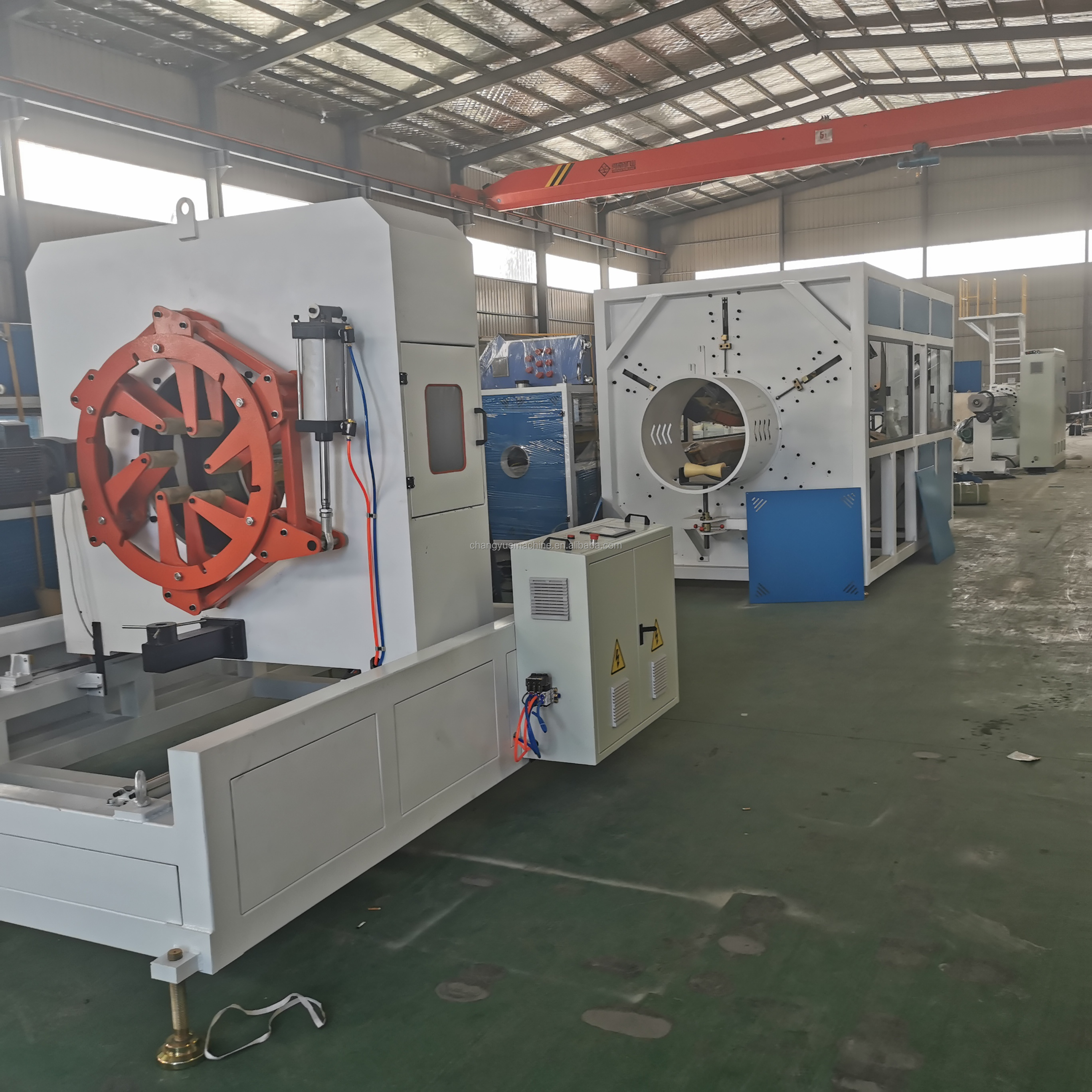 90-315 mm HDPE Water/Gas Supply Pipe Extrusion Line with High Output and 150 kW Power