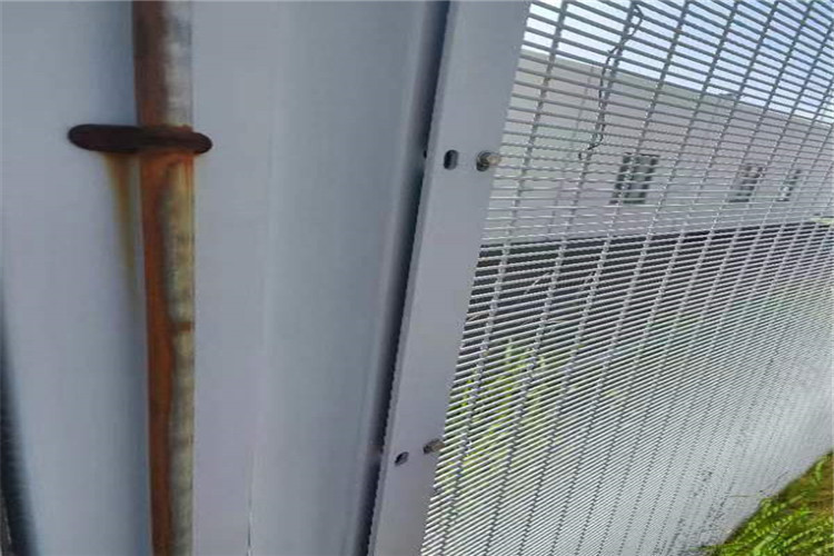 Powder Coated 358 High Security Fence 1.8m Prison Mesh Anti Climb