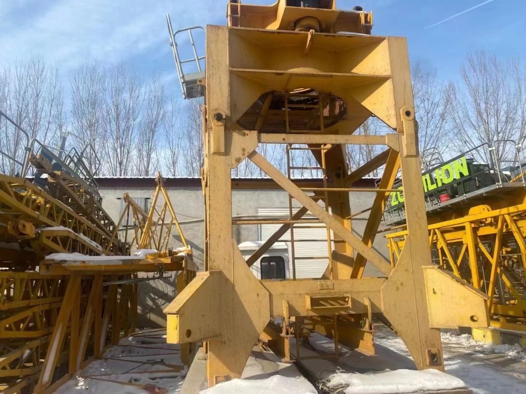 Tower Crane Price Zoomlion Flat Head Tower 18 Years, If Necessary, Please Send an Inquiry