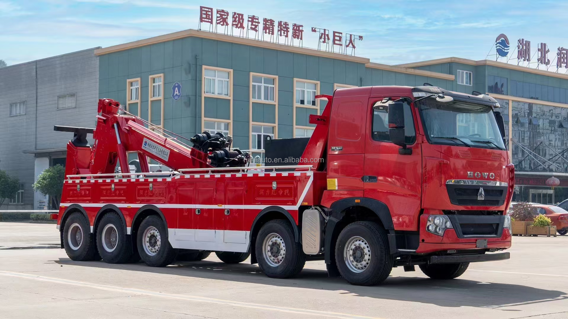 Factory Sinotruk HOWO Tow 100 Tonnes 10X6 6wd Heavy Duty Wheel Lift Tow Truck Wrecker Truck Towing Truck