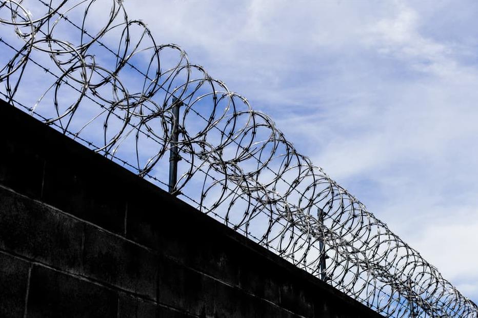 razor wire