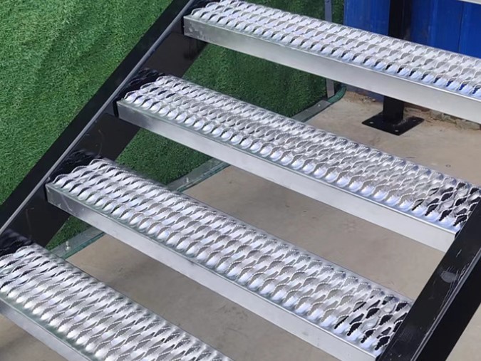 Grip Strut Plank Safety Grating Provide Antiskid Surface For Platforms