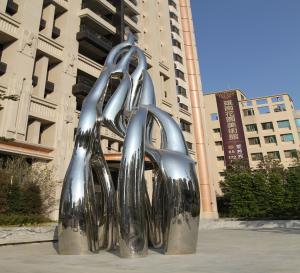  Abstract Giant Outdoor Sculpture Mirror Polished For Square Decoration Manufactures