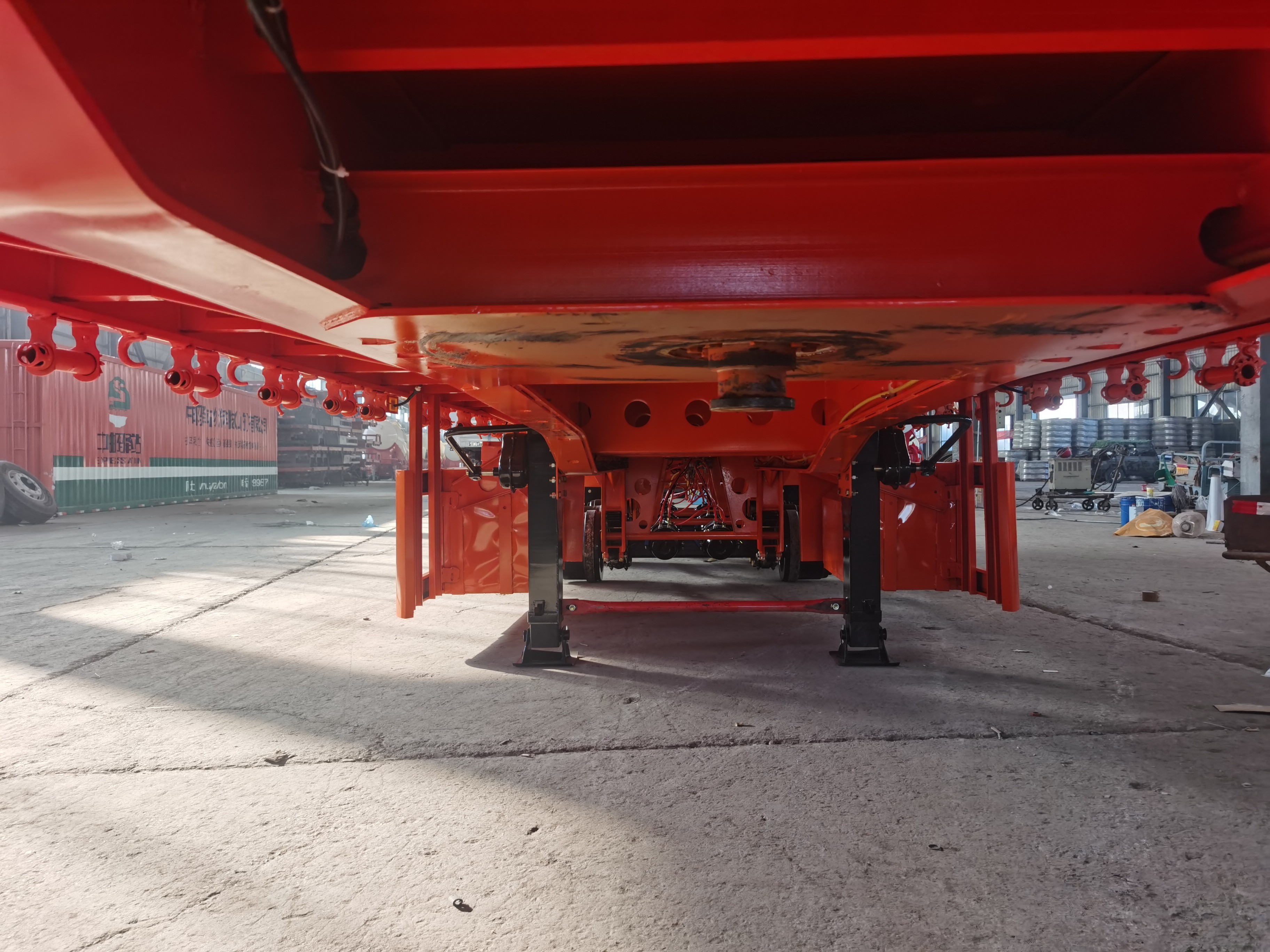 40 Ft 3 Axle Lowbed Semi Trailer Flat Bed Extendable Low Bed Trailer