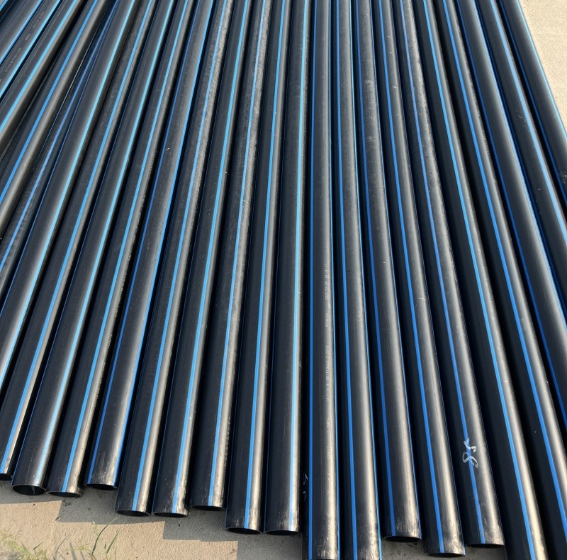 DN500 HDPE Pipeline With White And Blue Stripes For Dredging