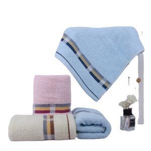 China Customizable Absorbent Cotton Towels for All Ages in Home and Hotels Custom Logo on sale