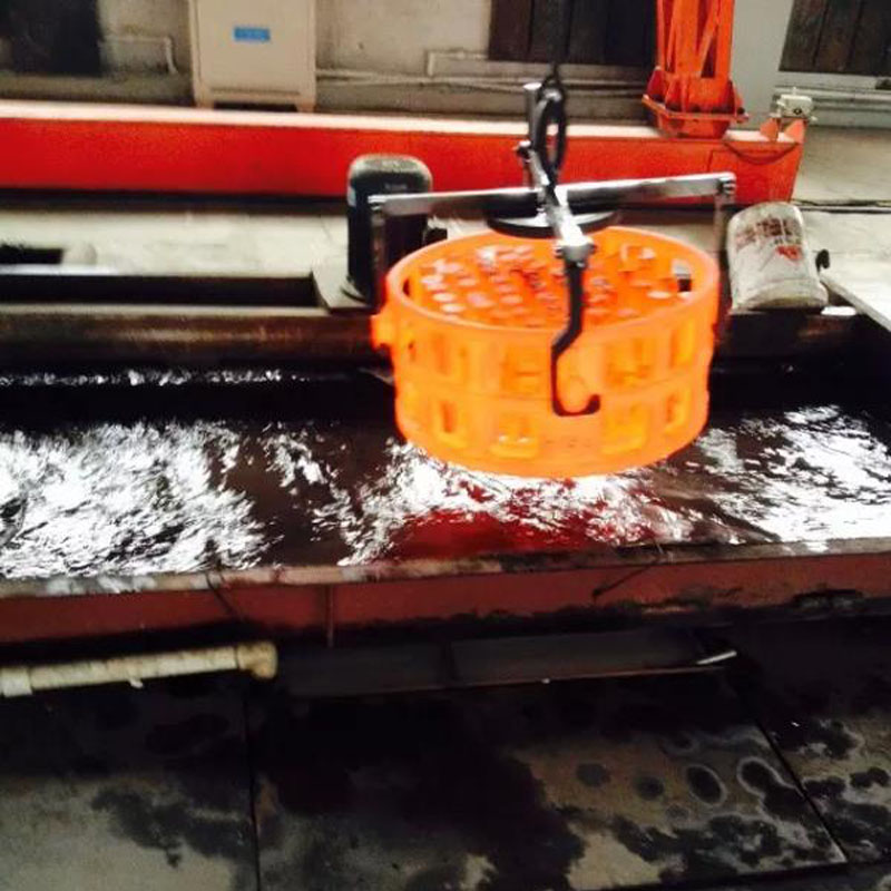45kw Pit Type Tempering Quenching Furnace For Steel Aluminum Metal Tempering