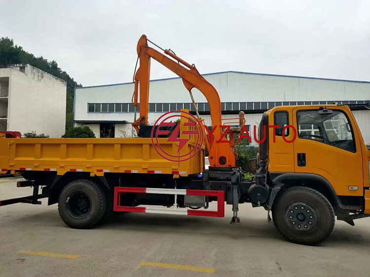 10m Max Lifting Height Dongfeng Mini Truck Mounted Excavator with Remote Control Operation Form
