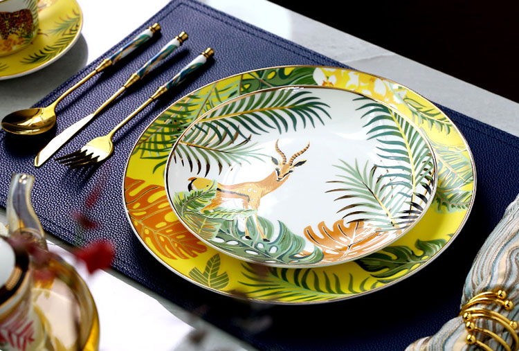 Jungle Animal Pattern Ceramic Plate Set Round European Style For Home Party