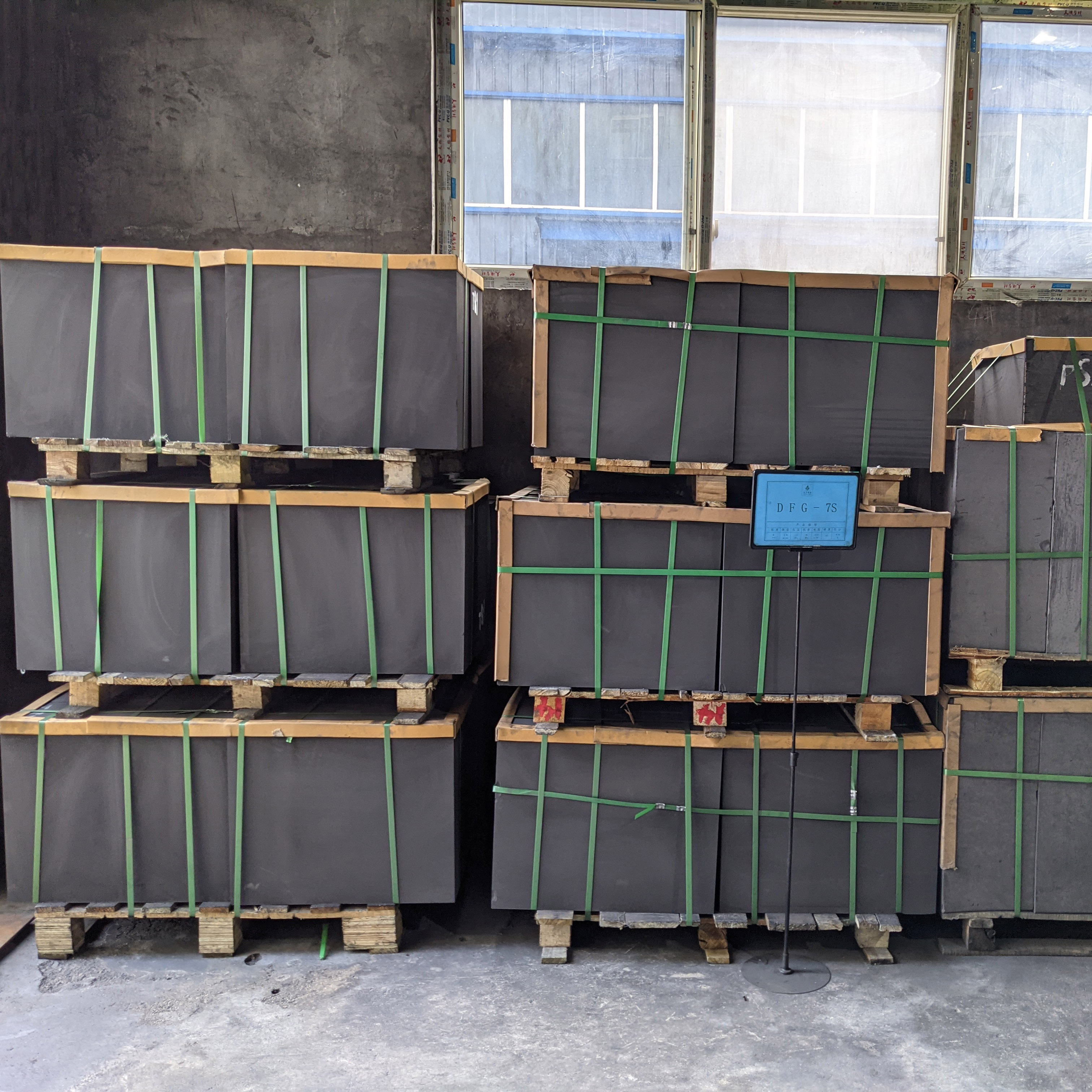 500/600*1000 High Quality Isostatic Graphite Rod