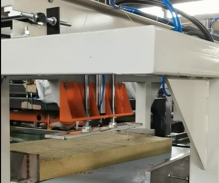 Rock Wool Panel Making Machine With Natural Gas Cupola Melting Furnace