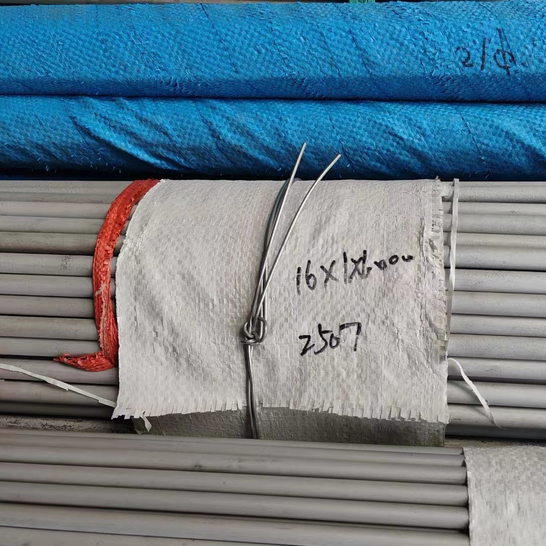 Hot Rolled Stainless Steel Pipe TP904L SS Pipe Diameter 6mm 8mm 10mm 12mm 14mm 16mm 18mm
