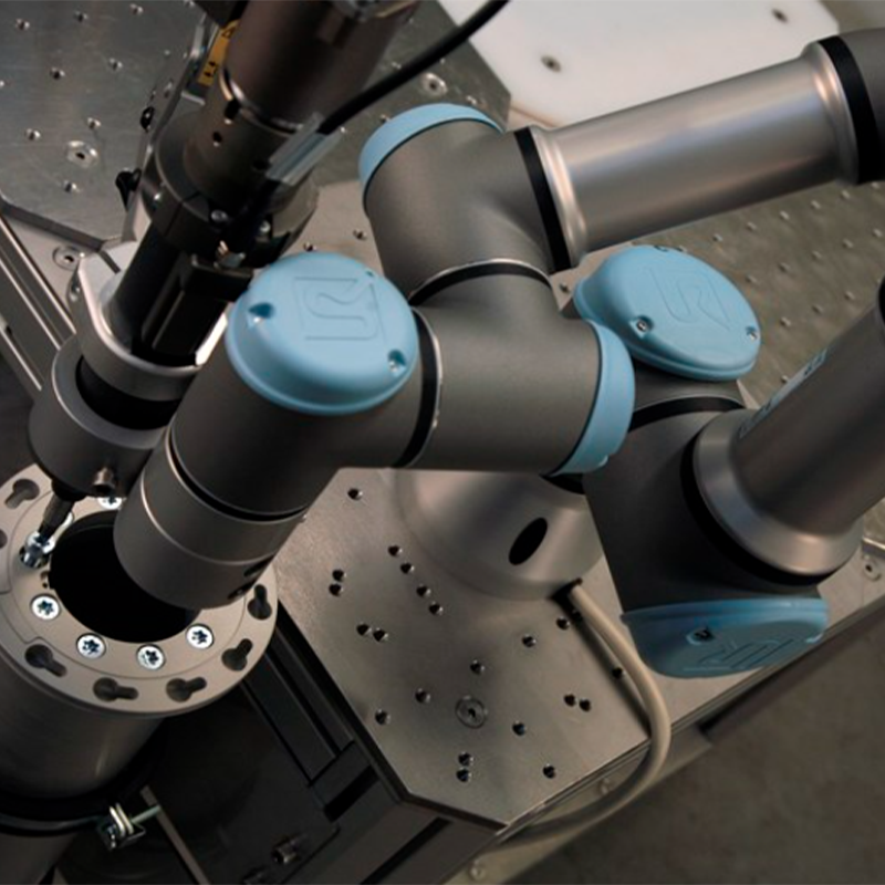 Collaborative Robotic Arm Ur3 Compact Desktop Robot Narrow Space Screw Locking