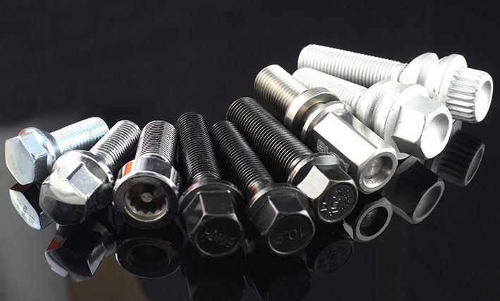 Black Wheel Bolts Grade 10.9/12.9 Extended Lug Bolts For VW AUDI MERCEDES and PORSCHE