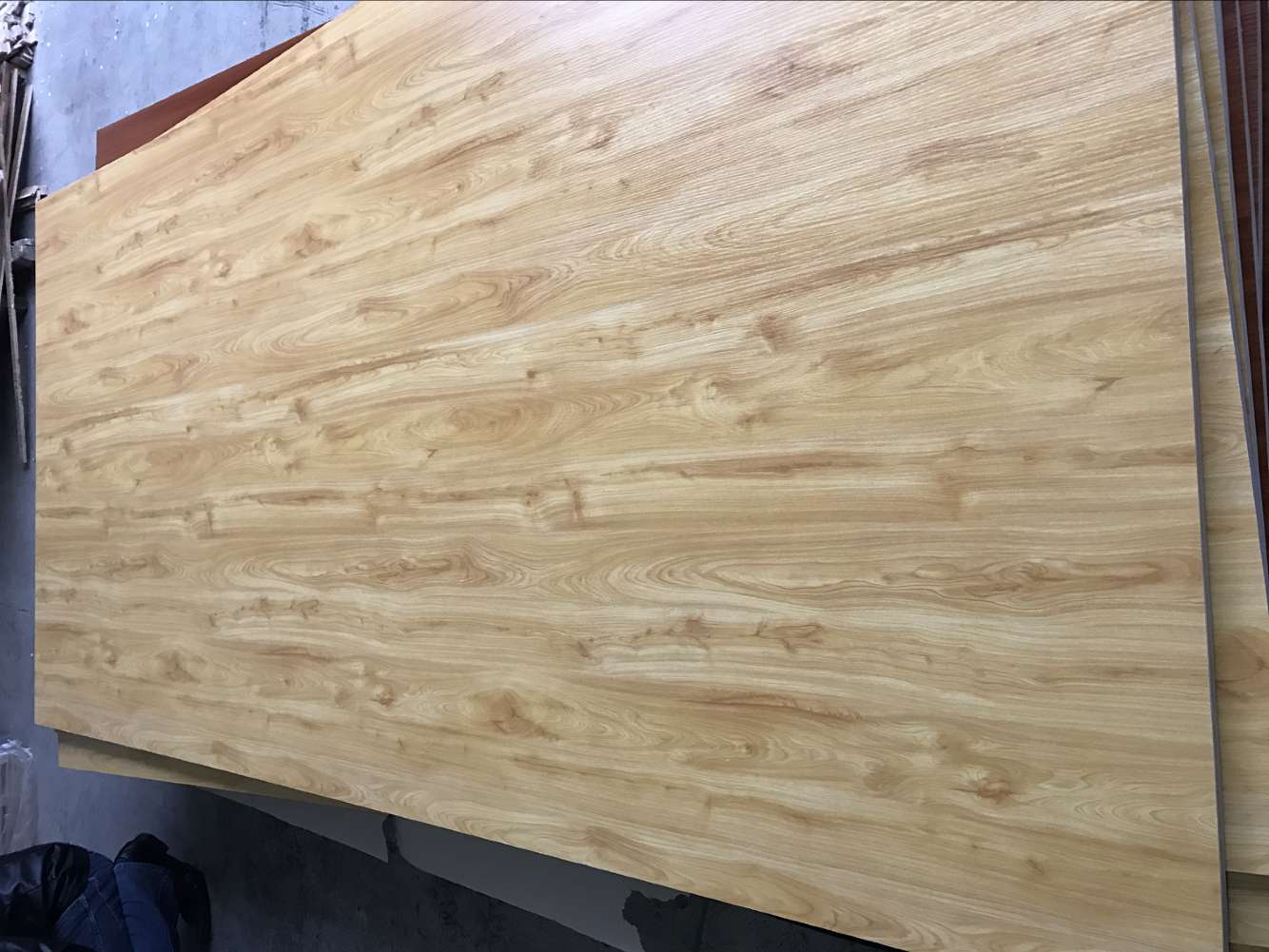 High Gloss 20mm White Faced Plywood For Furniture