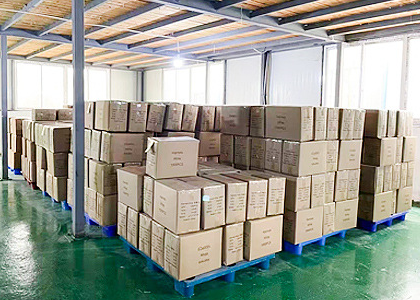 55gsm-70gsm EN14126 Type 5 6 Disposable Coveralls With Heat Seal Seam Tape