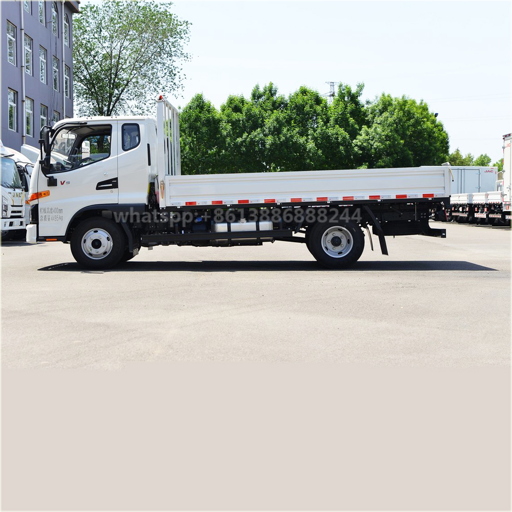 Factory Hot JAC V5 Row Half Light Railing Truck Cargo Truck Delivery Truck