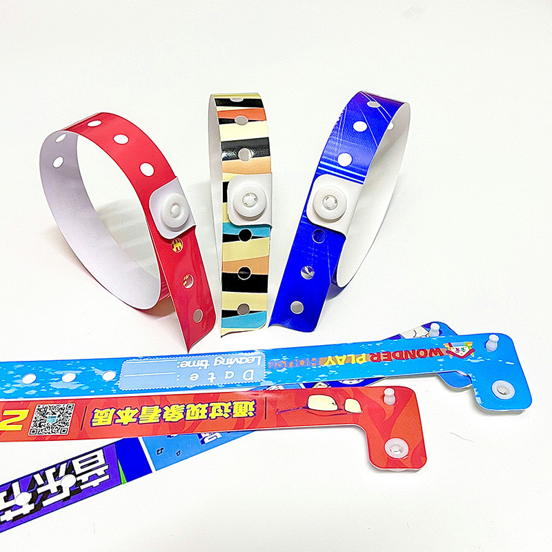 Custom PVC Wristbands With Waterproofness Material For Event Activity Theam Park Admission Wrist Bands