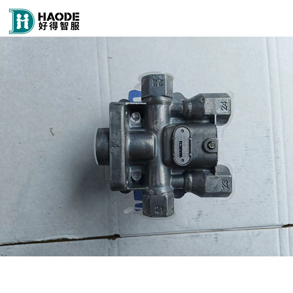 HAODE Sinotruk Howo Truck Spare Parts Four Circuit Protection Valve Wg9000360523