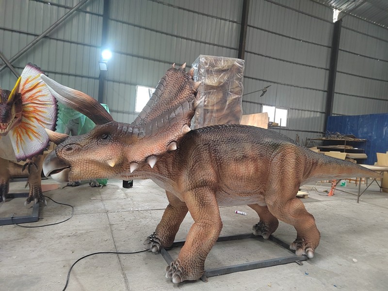 Jurassic Park Animatronic Triceratops Model 5m
