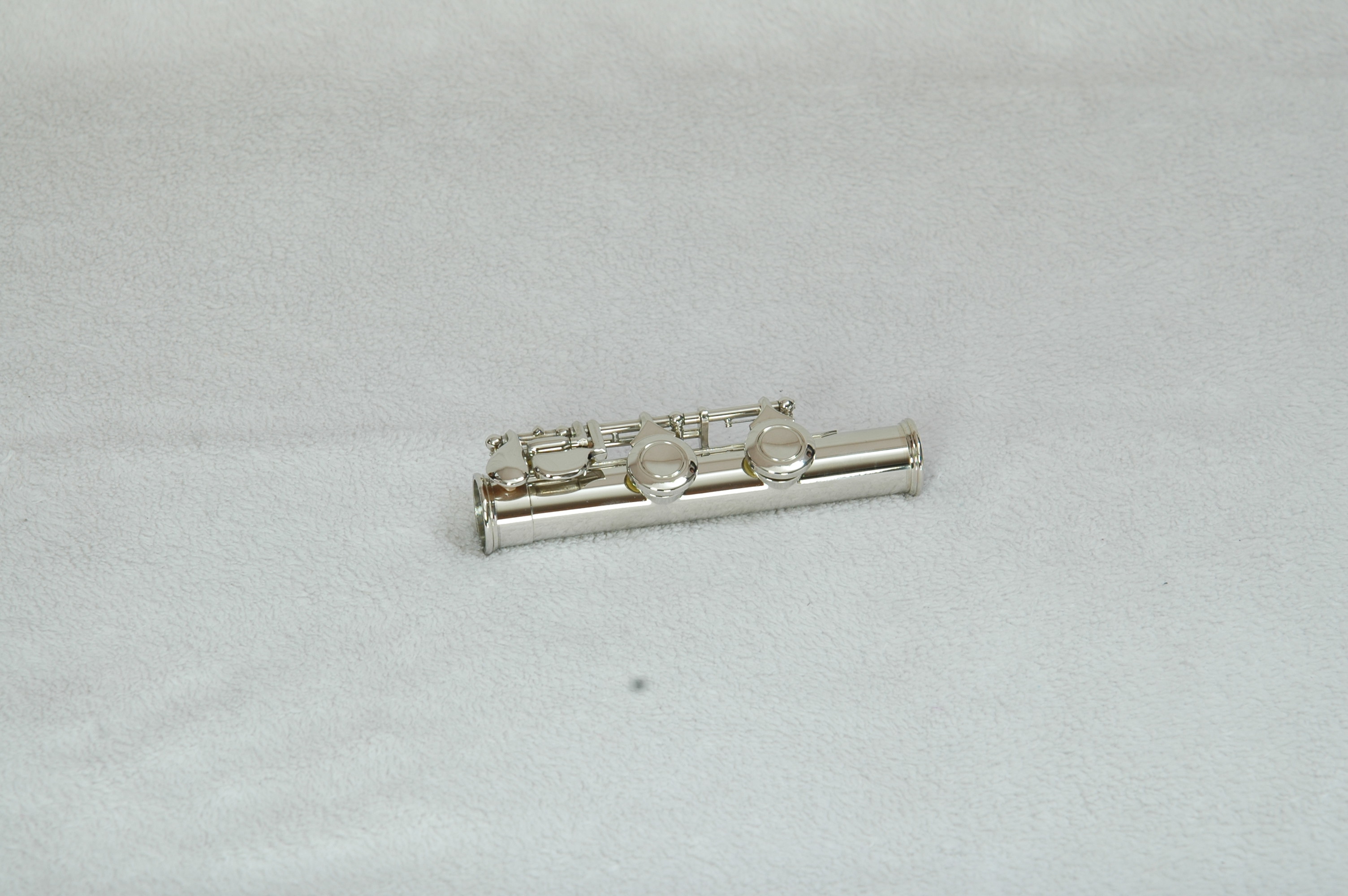 Flute china instrument, piano shop, exquisite production technology, sound quality stability, beautiful environment,