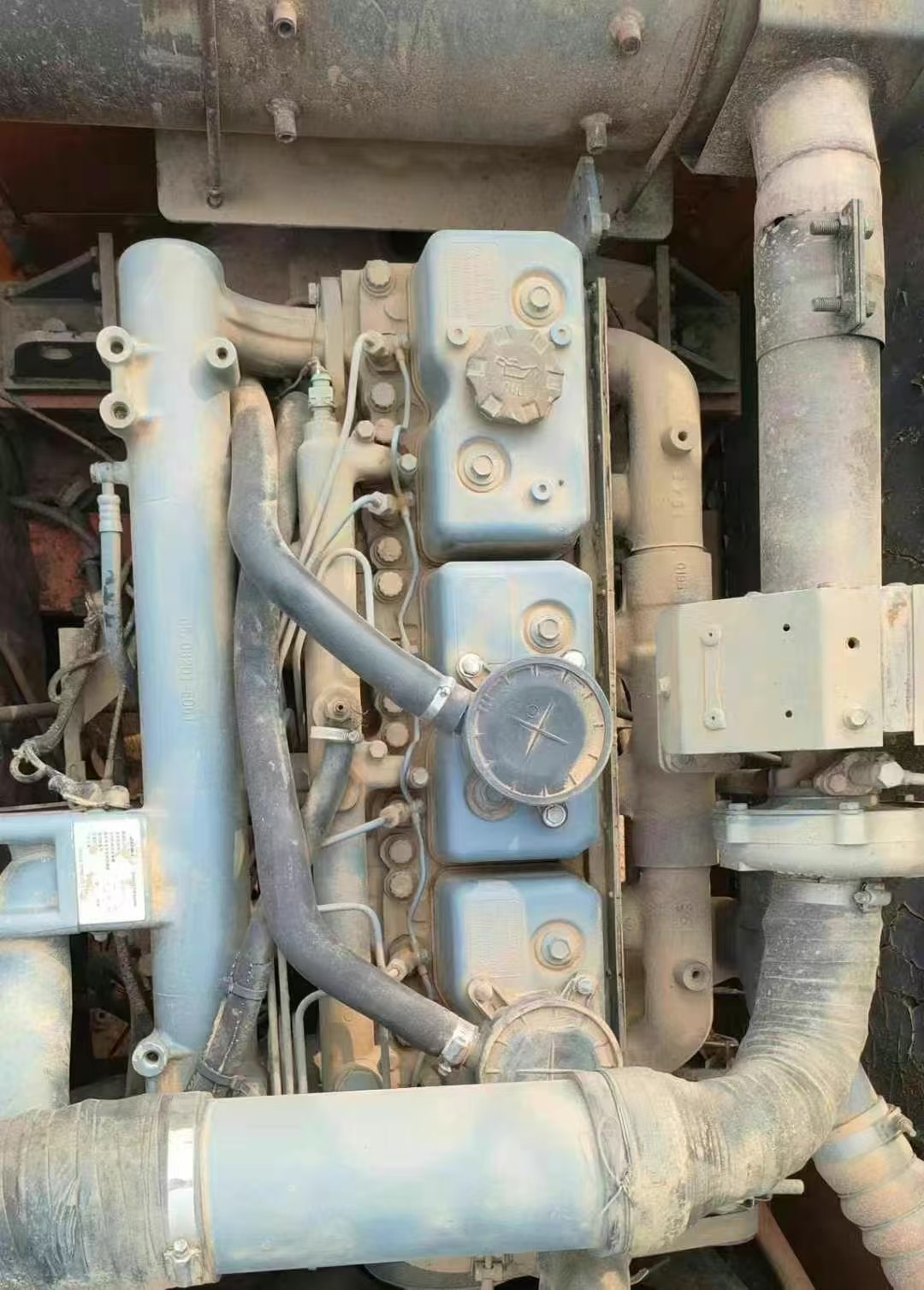 Doosan 300LC-9 excavator produced in South Korea