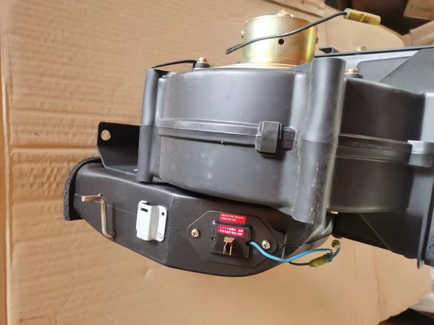 Heater 1835110792 ISUZU FVR Parts For Truck FSR SBR SCR JCR Series Year Before 1985
