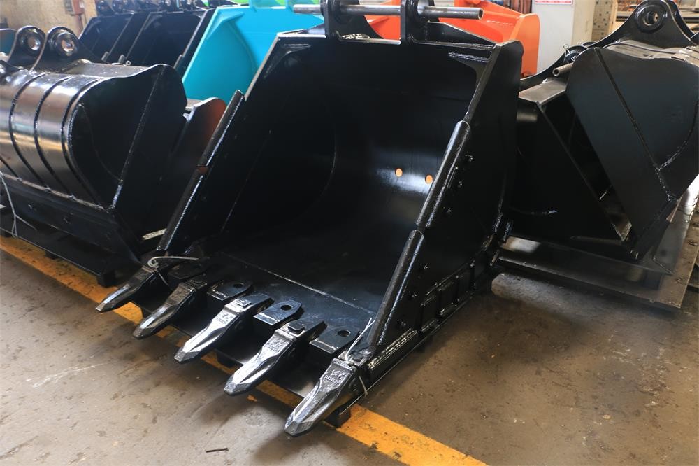Kobelco 35 Ton Excavator Rock Bucket NM450 High Strength Alloy